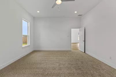 4538 Iguaza Falls Drive, Conroe, TX 77303 - Photo 17
