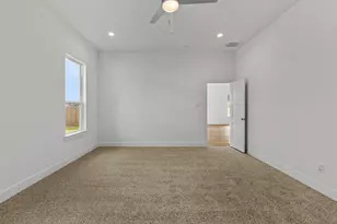 4538 Iguaza Fls Dr, Conroe, TX 77303 - Photo 17
