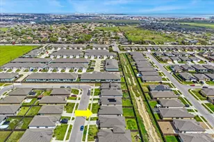 2214 Cuarzo Dr, Corpus Christi, TX 78414 - Photo 5