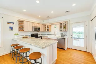 3503 Eckert Dr, Galveston, TX 77554 - Photo 27