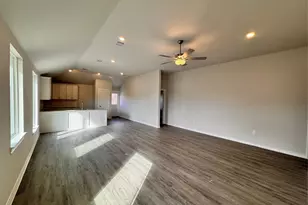 106 Road 5102L, Cleveland, TX 77327 - Photo 3