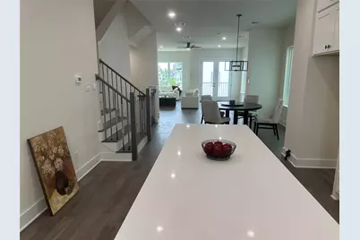 8704 Vadecha Drive, Houston, TX 77055 - Photo 5