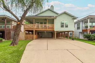 315 West Dr, Kemah, TX 77565 - Photo 1