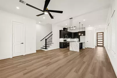 7944 Dyer Street, Houston, TX 77088 - Photo 23