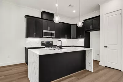 7944 Dyer Street, Houston, TX 77088 - Photo 15