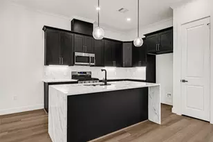 7944 Dyer St, Houston, TX 77088 - Photo 15