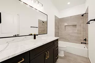 7944 Dyer St, Houston, TX 77088 - Photo 41