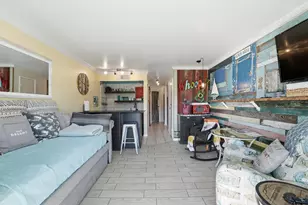 6300 Seawall Blvd, Galveston, TX 77551 - Photo 9