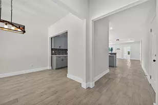 1105 Lyle W Ave, Cleveland, TX 77327 - Photo 7