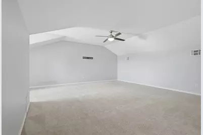 9419 Stonehouse Lane, Houston, TX 77025 - Photo 17