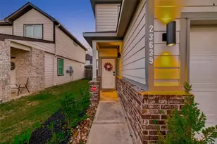 23639 Buttress Root Dr, Spring, TX 77373 - Photo 3