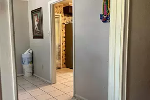 14407 Fleetwell Dr, Houston, TX 77045 - Photo 11