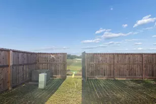 4522 Park Trail Ln, Pasadena, TX 77505 - Photo 23