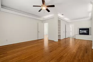 14207 Woodville Gardens Dr, Houston, TX 77077 - Photo 11
