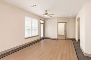 3660 Richmond St Ave, Houston, TX 77046 - Photo 3
