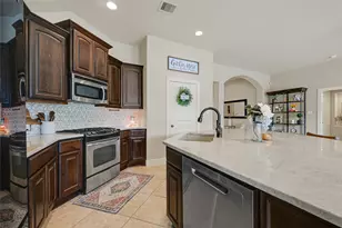 13214 Barkley Bend Ln, Houston, TX 77044 - Photo 11