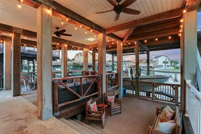 1834 Tiki Drive, Tiki Island, TX 77554 - Photo 33