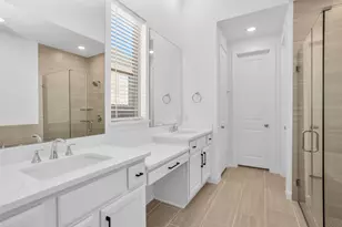 256 Sky Top Dr, Montgomery, TX 77316 - Photo 17