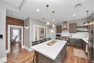 308 S Masonic Street, Bellville, TX 77418 - Photo 13