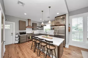 308 S Masonic St, Bellville, TX 77418 - Photo 13