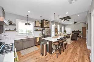 308 S Masonic St, Bellville, TX 77418 - Photo 15