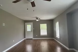 2002 Brackenridge St, Houston, TX 77026 - Photo 15