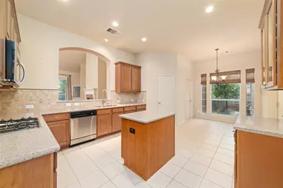 18610 Cascade Timbers Lane, Tomball, TX 77377 - Photo 3