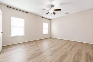 10311 Whisper Bluff Dr, Humble, TX 77396 - Photo 7