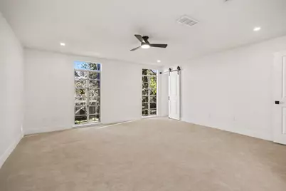 893 Wax Myrtle Lane #3, Houston, TX 77079 - Photo 13