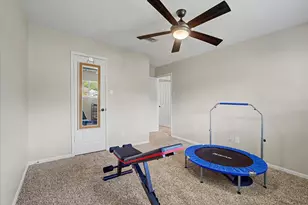 2211 Laurel Hill Dr, Kingwood, TX 77339 - Photo 35
