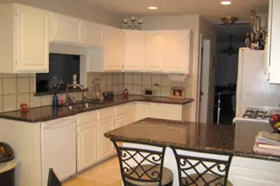 1215 Mabry Mill Rd, Houston, TX 77062 - Photo 3