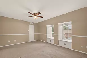 408 N Post Oak Ln, Houston, TX 77024 - Photo 27