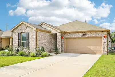 1717 Vista Luna Drive, Texas City, TX 77591 - Photo 1