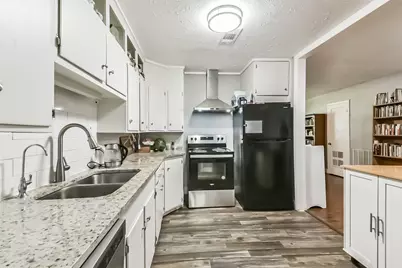 1102 W Hart Avenue, Pasadena, TX 77506 - Photo 25