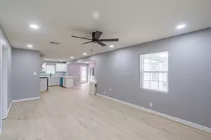 2114 Linden Creek Ln, Houston, TX 77017 - Photo 5