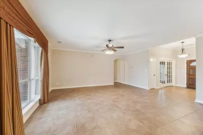 324 Howard Street, Sealy, TX 77474 - Photo 9