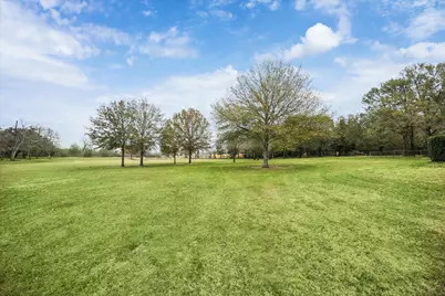 324 Howard Street, Sealy, TX 77474 - Photo 27