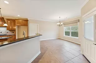 324 Howard St, Sealy, TX 77474 - Photo 11