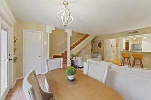 1953 Stoney Brook Dr, Houston, TX 77063 - Photo 13