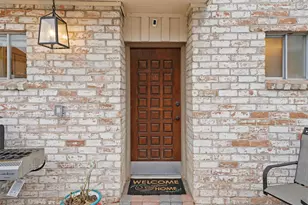 1953 Stoney Brook Dr, Houston, TX 77063 - Photo 3