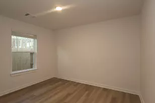 10228 Burton Path, Montgomery, TX 77316 - Photo 21