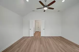 10228 Burton Path, Montgomery, TX 77316 - Photo 9