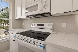 8902 Alejo Dr, Houston, TX 77088 - Photo 13