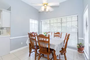 808 Manor Dr, Angleton, TX 77515 - Photo 25