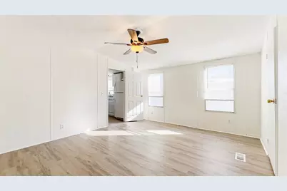 1202 US Highway 190 E Unit 17, Huntsville, TX 77320 - Photo 15