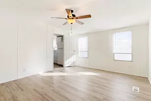1202 US Hwy 190 E Unit 17, Huntsville, TX 77320 - Photo 15