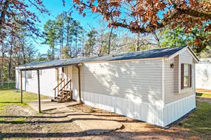 1202 US Hwy 190 E Unit 17, Huntsville, TX 77320 - Photo 1