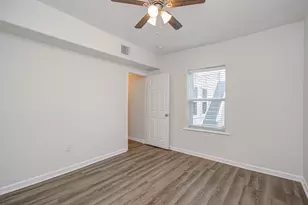 2617 Avenue L, Galveston, TX 77550 - Photo 17