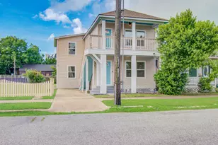 2617 Avenue L, Galveston, TX 77550 - Photo 3
