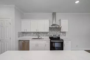 2617 Avenue L, Galveston, TX 77550 - Photo 35